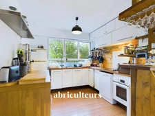 Charmant T4 Traversant en Rez-de-Jardin à Zola – Très Calme et Lumineux