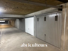 Appartement familial avec extérieurs à Emerainville (77184)