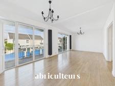 SOMPTUEUSE MAISON FAMILIALE EN VENTE A TREMBLAY EN FRANCE (93290)