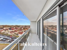 SUPERBE APPARTEMENT FAMILIAL<span></span>BALCON<span></span>PROCHE ÉCOLES ET METRO