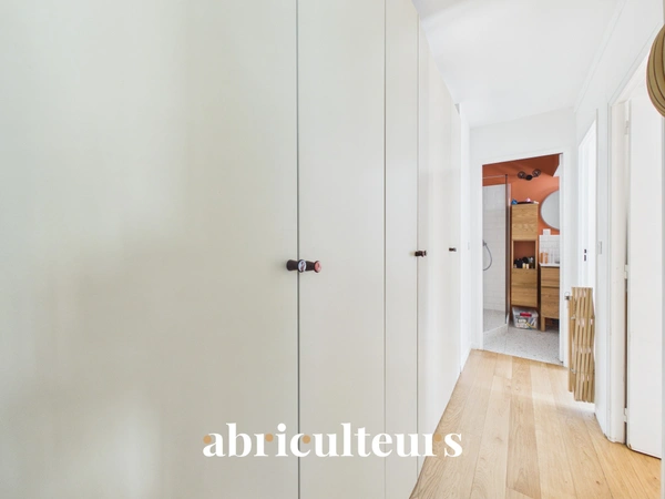 APPARTEMENT T3 REFAIT A NEUF<span></span>55M2<span></span>SANS VIS A VIS<span></span>PROCHE COMMODITÉS