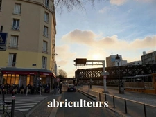 Coup de coeur<span></span>3 pièces de 47 m2<span></span>Bien distribué, Lumineux, à deux pas du Canal de l’Ourcq