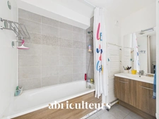 Appartement exceptionnel de 119.0 m²<span></span>Avec extérieurs<span></span>Immeuble de 2019 prestigieux<span></span>Au pied du Métro