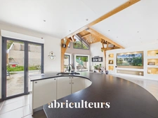 Maison d’architecte à la vente à Précy-sur-Marne, 77410