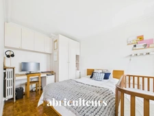 Coup de coeur - 4/5 pièces de 81 m2 - Rénové, spacieux, lumineux et avec balcon - Chevilly Larue - Proche du métro