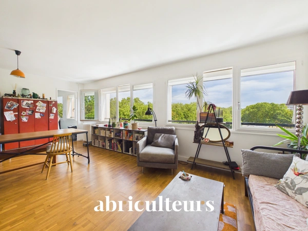 Appartement entièrement rénové sur les Bords de Marne à Maisons Alfort (94700)