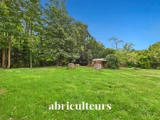 Belle opportunité<span></span>terrain constructible<span></span>1572m2 à Montmorency