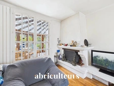 Maison à très fort potentiel de 130 m²<span></span>Quartier très recherché<span></span>Sur 3 niveaux<span></span>Villemomble