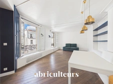 PARIS<span></span>MONTMARTRE<span></span>DUPLEX<span></span>3 PIÈCES <span></span>2 CHAMBRES<span></span>72 M2<span></span>2594  € Charges Comprises