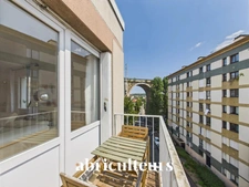 À SAISIR<span></span>3 pièces de 80m2<span></span>Dernier étage avec balcon à deux pas de la Marne