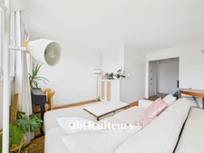 Coup de coeur - 4/5 pièces de 81 m2 - Rénové, spacieux, lumineux et avec balcon - Chevilly Larue - Proche du métro