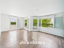 Splendide Appartement de 86.0 m²<span></span>Grands extérieurs<span></span>Résidence récente et sécurisée<span></span>Face à la Seine<span></span>Au pied du Tramway
