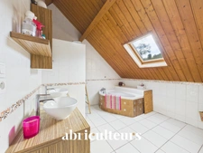 Maison d’architecte à la vente à Précy-sur-Marne, 77410