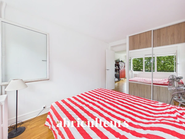 Appartement entièrement rénové sur les Bords de Marne à Maisons Alfort (94700)