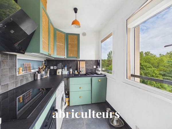 Appartement entièrement rénové sur les Bords de Marne à Maisons Alfort (94700)