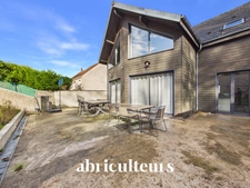 Maison d’architecte à la vente à Précy-sur-Marne, 77410