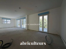 Splendide Maison de 224.0 m² habitables - Avec terrasse et jardin - A mettre à votre image