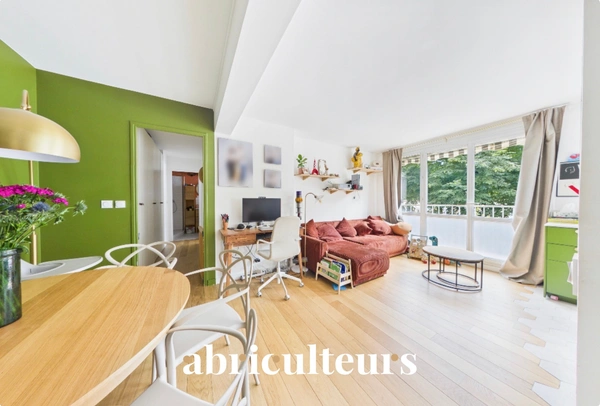 APPARTEMENT T3 REFAIT A NEUF<span></span>55M2<span></span>SANS VIS A VIS<span></span>PROCHE COMMODITÉS