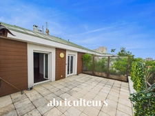 Splendide Appartement de 86.0 m²<span></span>Grands extérieurs<span></span>Résidence récente et sécurisée<span></span>Face à la Seine<span></span>Au pied du Tramway