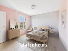 Maison familiale 130 m²<span></span>5 pièces<span></span>Jardin & terrasses  & garage double<span></span>Marseille 12e, Les Caillols