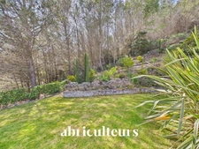 Vue panoramique & prestations haut de gamme pour cette villa de 292 m² à Rognes