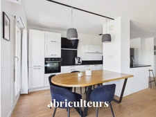 RARE: Charmant appartement de 85m² avec vue dégagée et terrasse de 31,78m²<span></span>Quartier Saint Mitre<span></span>Aix-en-Provence