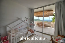 BIEN D'EXCEPTION | Aix-en-Provence : Villa Contemporaine d’Architecte avec Vue Panoramique