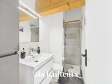 Charmante maison contemporaine T4 de 125m² sur un terrain de 436m² avec piscine à Lamanon 13113