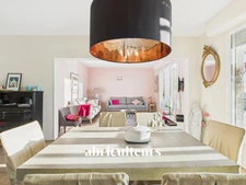 Appartement 4 pièces avec vérandas et cave à Bandol