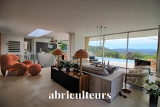 PROPRIÉTÉ D’EXCEPTION CONTEMPORAINE — AIX-EN-PROVENCE