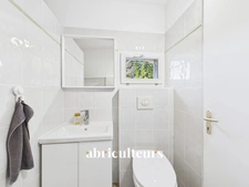 Rognes<span></span>Maison de charme rénovée avec terrasse et jardin privatif