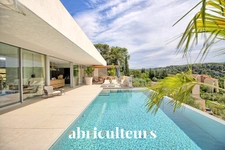 PROPRIÉTÉ D’EXCEPTION CONTEMPORAINE — AIX-EN-PROVENCE