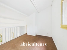 Maison T4 fort potentiel avec terrain de 10 000m² à Rognes 13840