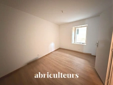 Belle maison de village entièrement rénovée de 80m²  à Rognes 13840