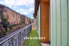 Immeuble polyvalent de 168,48m² composé de deux appartements à Rognes 13840