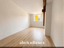 Charmant appartement T3 de 68m² avec loggia à Saint-Cannat (13760)