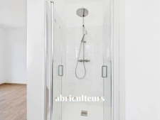 Charmante maison T4 avec possibilité d'aménagement, terrasses et jardin à Eguilles (13510)