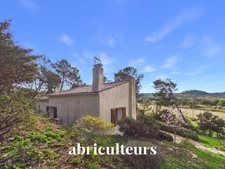 Charmante maison T3 de 66m² avec terrain et garages à Rognes 13840