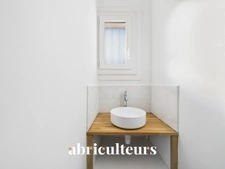 Belle maison T4 avec possibilité d'aménagement, terrasses et jardin à Eguilles (13510)