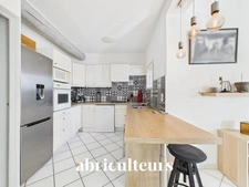 Charmant appartement T4 de 68,45m² avec terrasse à Pertuis (84120)