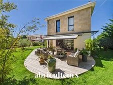 Maison contemporaine 111,6 m²  à Aix-en-Provence