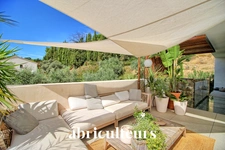 PROPRIÉTÉ D’EXCEPTION CONTEMPORAINE — AIX-EN-PROVENCE