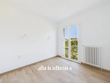 Charmante maison T4 avec possibilité d'aménagement, terrasses et jardin à Eguilles (13510)