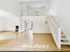 Maison T4 fort potentiel avec terrain de 10 000m² à Rognes 13840