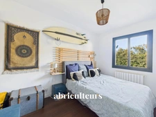 Magnifique propriété avec terrain, piscine/ poolhouse, dépendance à Rognes 13840