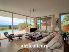 BIEN D'EXCEPTION | Aix-en-Provence : Villa Contemporaine d’Architecte avec Vue Panoramique