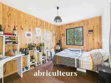 Belle propriété avec terrain, piscine/ poolhouse, dépendance à Rognes 13840