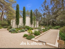 Maison T4 fort potentiel avec terrain de 10 000m² à Rognes 13840