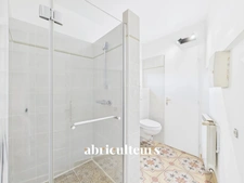 Rognes<span></span>Maison de charme rénovée avec terrasse et jardin privatif