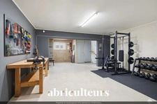 Charmante maison T4 avec possibilité d'aménagement, terrasses et jardin à Eguilles (13510)